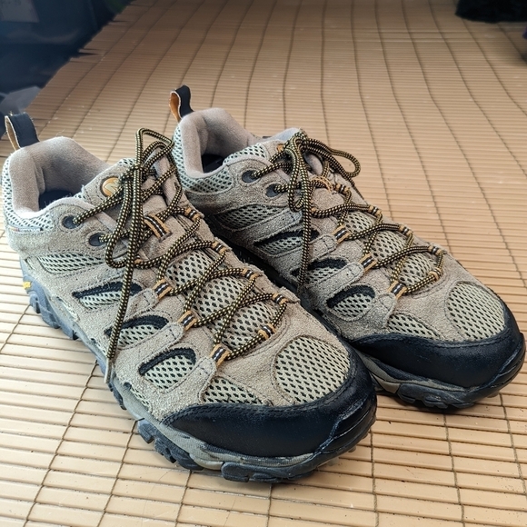 Merrell Mens Moab 2 Ventilator Hiking Shoes Size 11.5 Walnut Brown Vibram Sole J - Picture 1 of 11